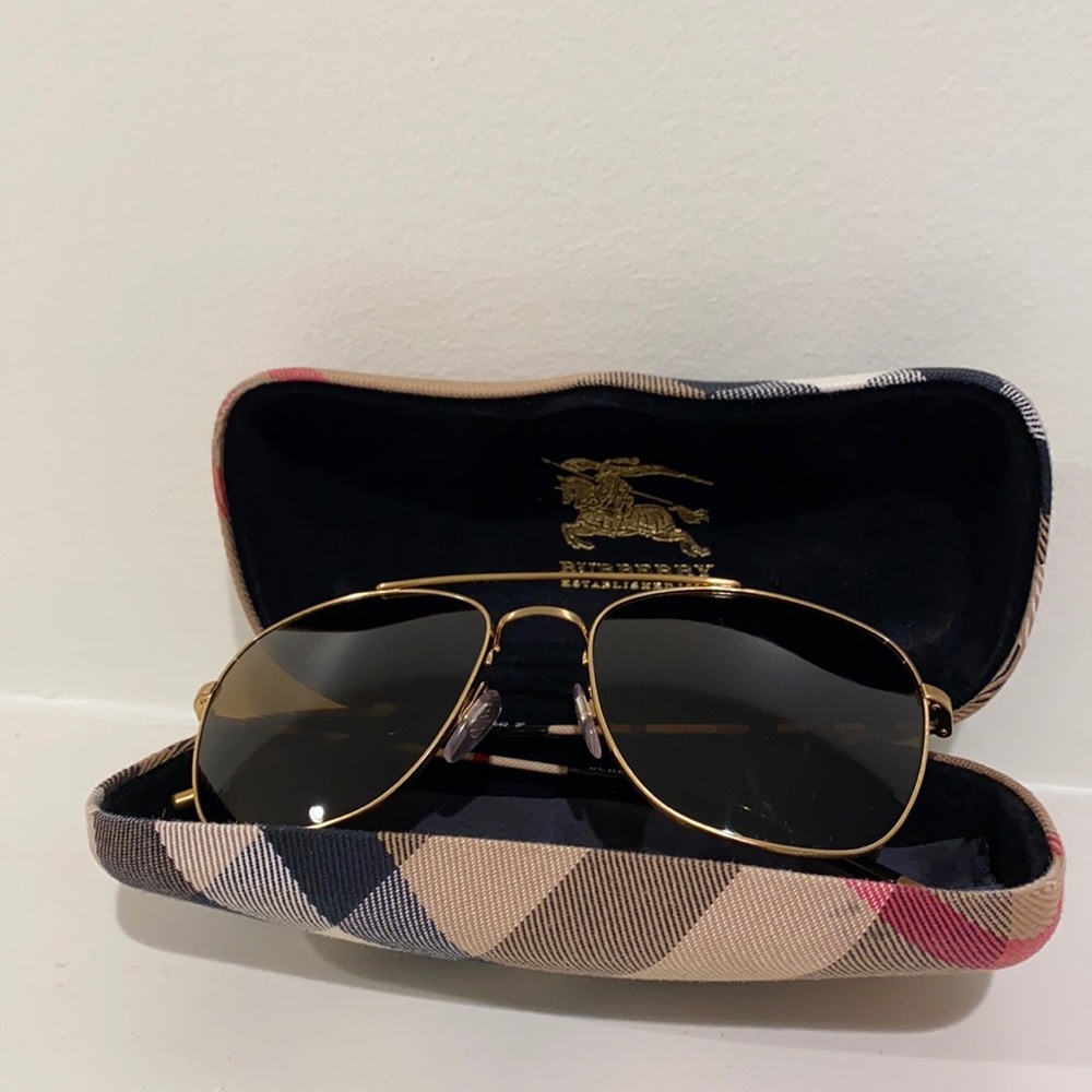 Burberry Sunglasses - NWOT